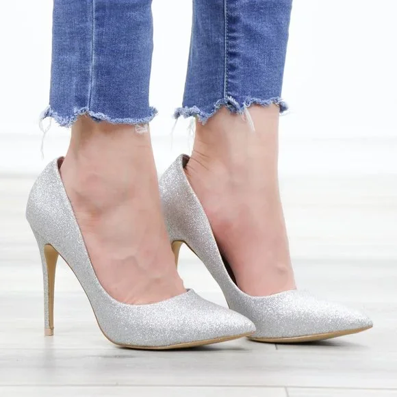 Pointed Silver Glitter Shimmery Dressy Party High Heels - Picture 10 of 15